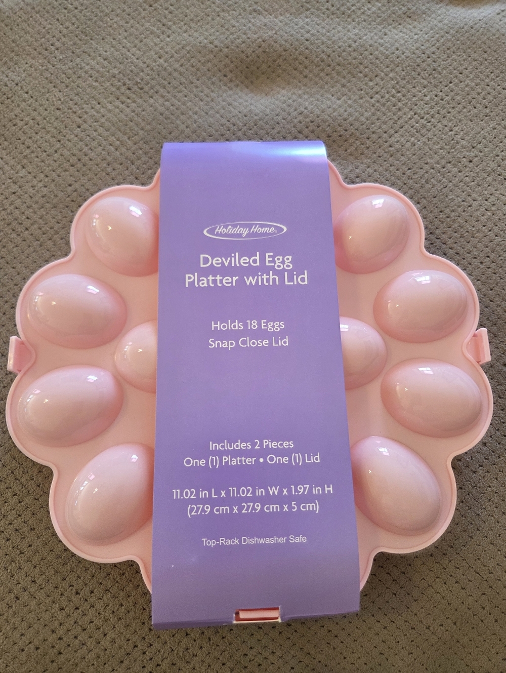 New Holiday Home Pink Deviled Egg Platter with Lid Holds 18 eggs Snap Close Lid